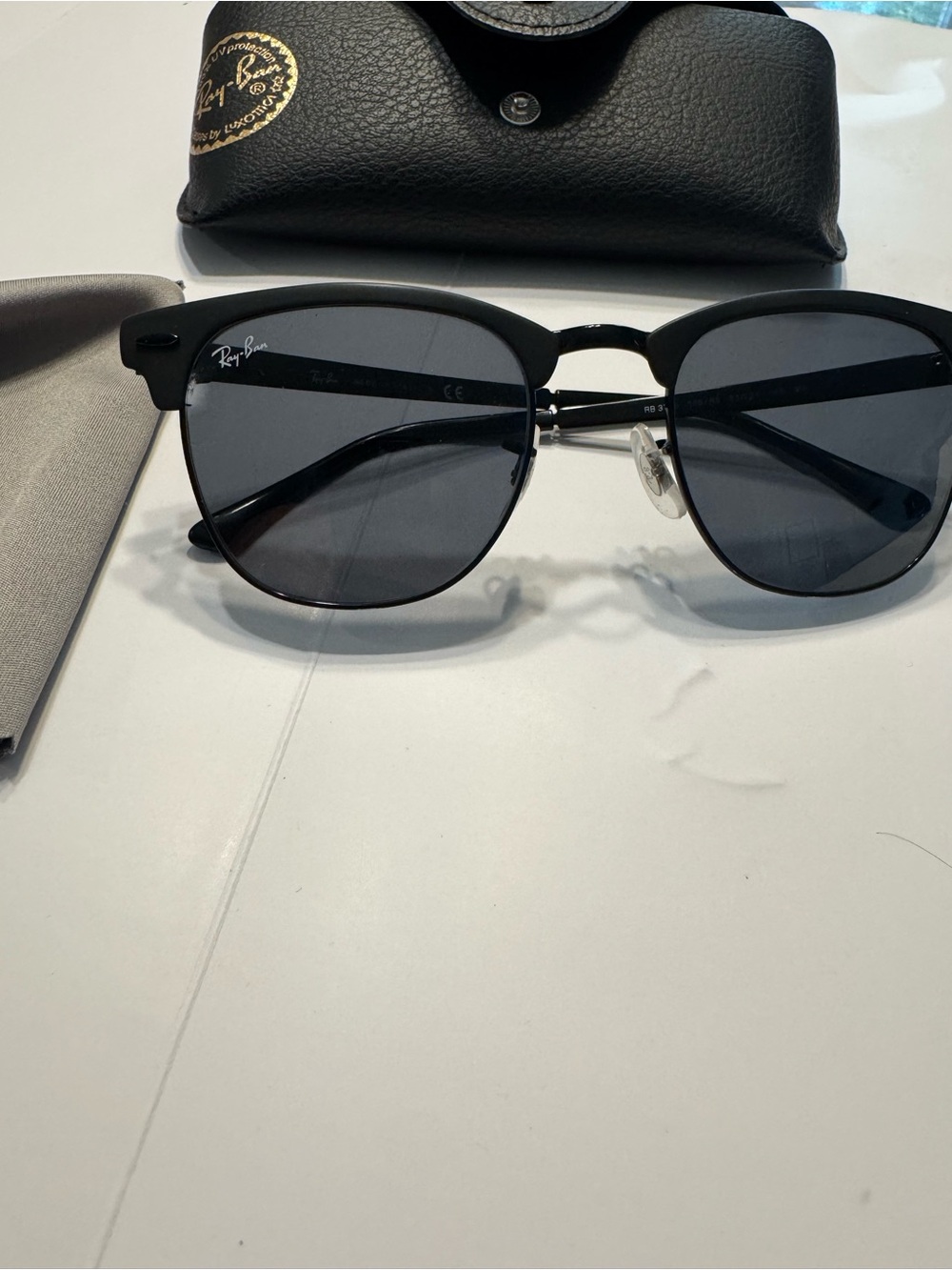 Ray-Ban Black Frame Sunglasses with Dark Gray Lenses - Picture 2 of 7